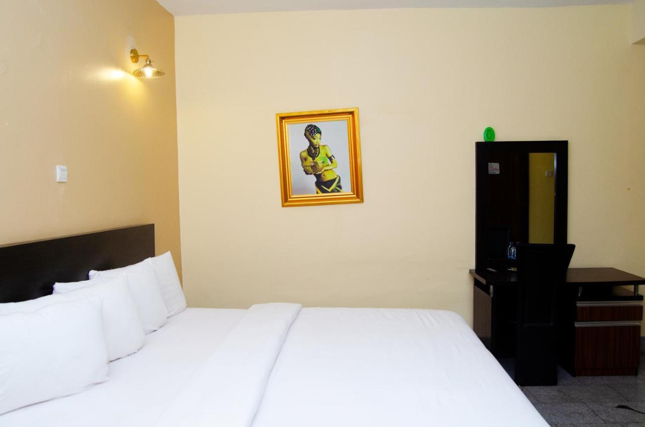 Residency Hotel Area11 Garki Абуджа Экстерьер фото