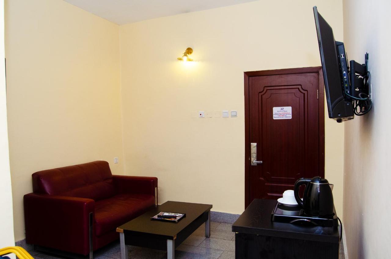 Residency Hotel Area11 Garki Абуджа Экстерьер фото