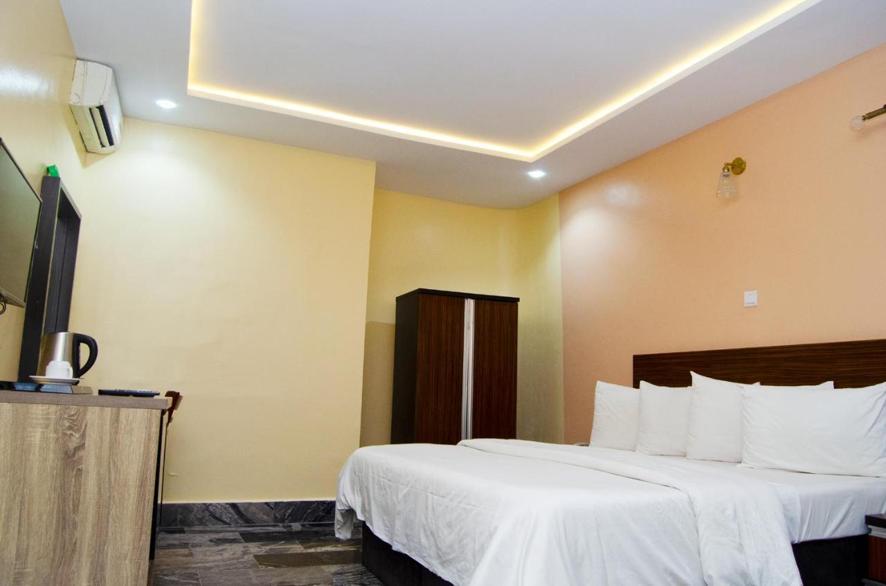 Residency Hotel Area11 Garki Абуджа Экстерьер фото